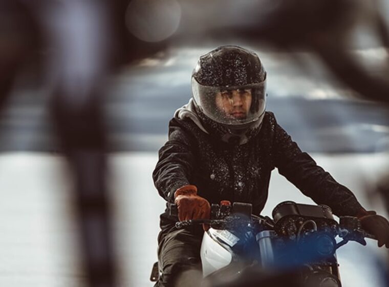 lassurance-moto-prend-elle-en-charge-un-accessoire-moto